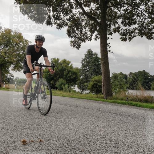 30.08.2026 - Elbe Triathlon Hamburg Michael Burmester http://msf.ph/oto/10048140 30.08.2026 09:41:21 Radfahren 472, 603, 887 meine-sportfotos.de