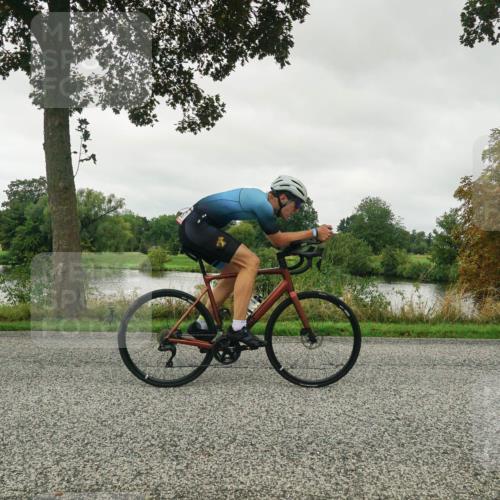 30.08.2026 - Elbe Triathlon Hamburg Michael Burmester http://msf.ph/oto/10048283 30.08.2026 09:32:37 Radfahren 267, 384 meine-sportfotos.de