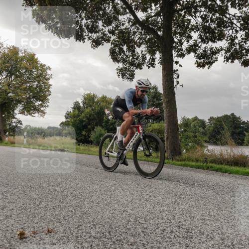 30.08.2026 - Elbe Triathlon Hamburg Michael Burmester http://msf.ph/oto/10048315 30.08.2026 09:42:24 Radfahren 261, 357, 417, 503, 506, 607, 631, 665, 689, 698 meine-sportfotos.de