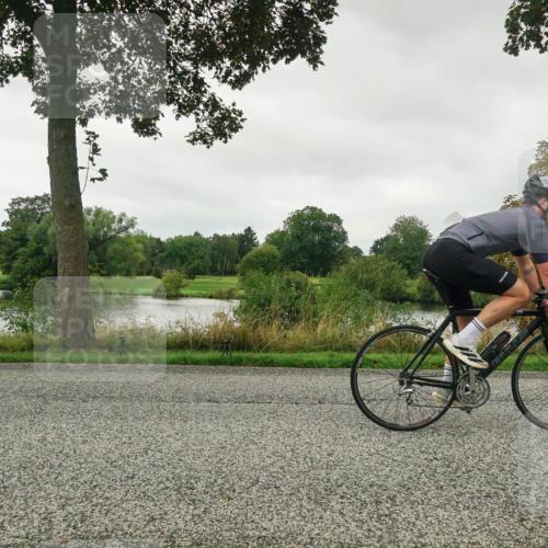 30.08.2026 - Elbe Triathlon Hamburg Michael Burmester http://msf.ph/oto/10048331 30.08.2026 09:32:56 Radfahren 228, 391, 405, 566, 1894 meine-sportfotos.de