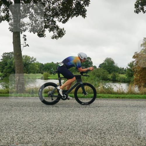 30.08.2026 - Elbe Triathlon Hamburg Michael Burmester http://msf.ph/oto/10048368 30.08.2026 09:33:04 Radfahren 228, 236, 368, 485, 501, 552, 566, 639 meine-sportfotos.de