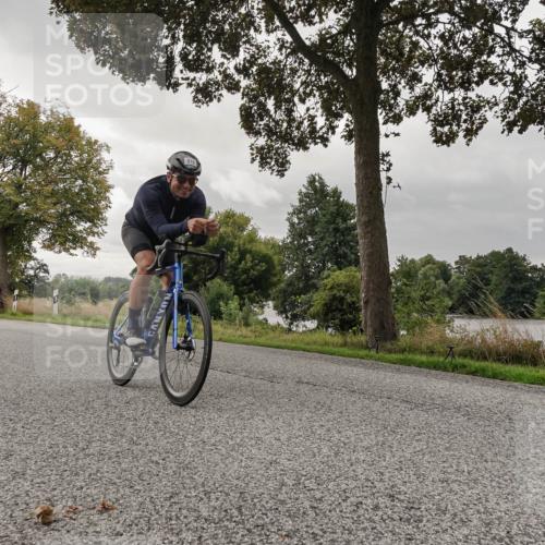 30.08.2026 - Elbe Triathlon Hamburg Michael Burmester http://msf.ph/oto/10048375 30.08.2026 09:42:53 Radfahren 275, 331, 383, 527, 734, 976 meine-sportfotos.de