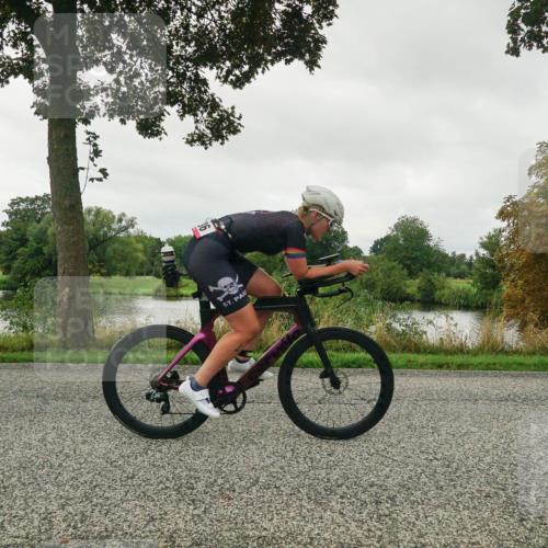 30.08.2026 - Elbe Triathlon Hamburg Michael Burmester http://msf.ph/oto/10048420 30.08.2026 09:33:22 Radfahren 266, 336, 499, 520, 570, 715 meine-sportfotos.de