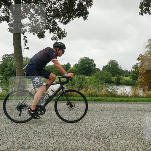 30.08.2026 - Elbe Triathlon Hamburg Michael Burmester http://msf.ph/oto/10048528 30.08.2026 09:33:44 Radfahren 297, 329, 483, 567 meine-sportfotos.de