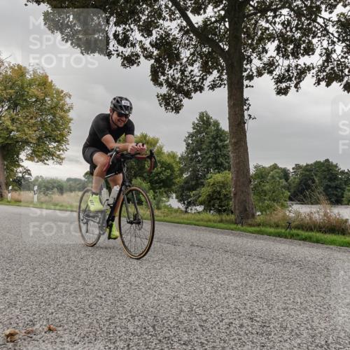 30.08.2026 - Elbe Triathlon Hamburg Michael Burmester http://msf.ph/oto/10048670 30.08.2026 09:45:01 Radfahren 274, 452, 495, 664, 769 meine-sportfotos.de