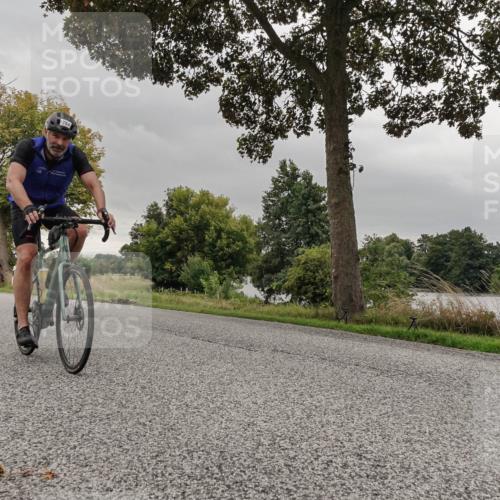 30.08.2026 - Elbe Triathlon Hamburg Michael Burmester http://msf.ph/oto/10048709 30.08.2026 09:45:19 Radfahren 459, 489, 764 meine-sportfotos.de