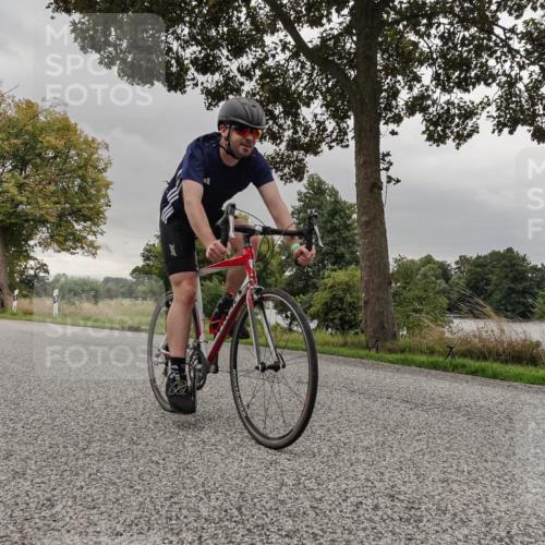 30.08.2026 - Elbe Triathlon Hamburg Michael Burmester http://msf.ph/oto/10048720 30.08.2026 09:45:26 Radfahren 321, 459, 467, 489, 751, 882 meine-sportfotos.de