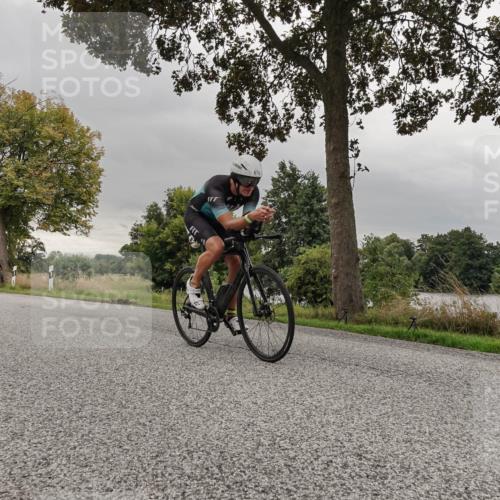 30.08.2026 - Elbe Triathlon Hamburg Michael Burmester http://msf.ph/oto/10048762 30.08.2026 09:45:42 Radfahren 354, 548, 673, 859 meine-sportfotos.de