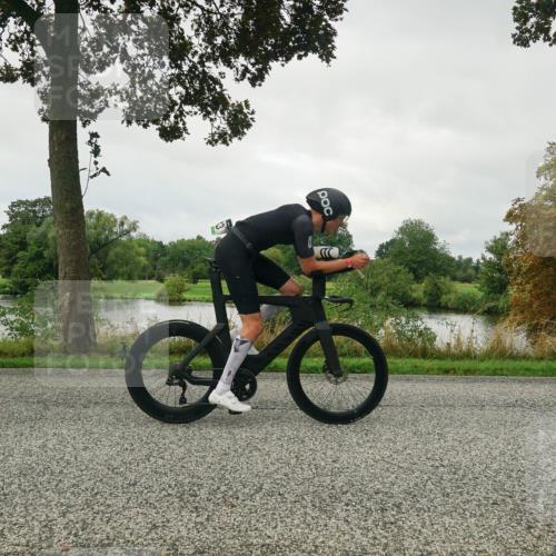 30.08.2026 - Elbe Triathlon Hamburg Michael Burmester http://msf.ph/oto/10048775 30.08.2026 09:35:03 Radfahren 386, 492, 533 meine-sportfotos.de
