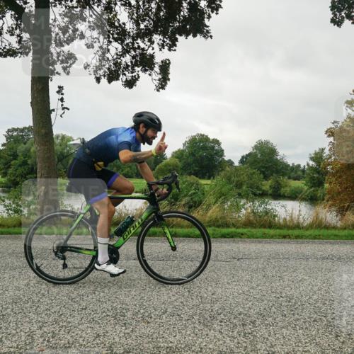 30.08.2026 - Elbe Triathlon Hamburg Michael Burmester http://msf.ph/oto/10048819 30.08.2026 09:35:18 Radfahren 496, 686, 714, 716 meine-sportfotos.de
