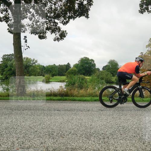 30.08.2026 - Elbe Triathlon Hamburg Michael Burmester http://msf.ph/oto/10048933 30.08.2026 09:35:44 Radfahren 307, 458, 476, 479, 587, 680, 705, 786, 790, 1895 meine-sportfotos.de