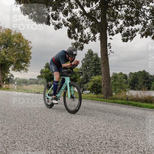 30.08.2026 - Elbe Triathlon Hamburg Michael Burmester http://msf.ph/oto/10049011 30.08.2026 09:47:20 Radfahren 266, 319, 520 meine-sportfotos.de