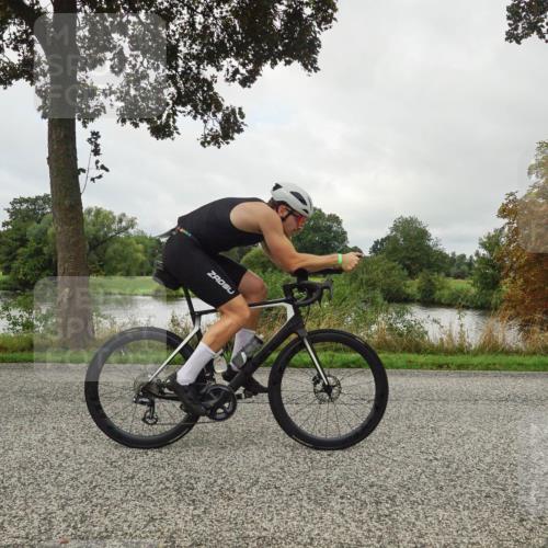 30.08.2026 - Elbe Triathlon Hamburg Michael Burmester http://msf.ph/oto/10049038 30.08.2026 09:36:10 Radfahren 280, 420, 500, 554 meine-sportfotos.de