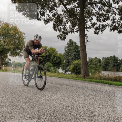30.08.2026 - Elbe Triathlon Hamburg Michael Burmester http://msf.ph/oto/10049143 30.08.2026 09:48:16 Radfahren 360, 499, 519, 679, 705, 787 meine-sportfotos.de