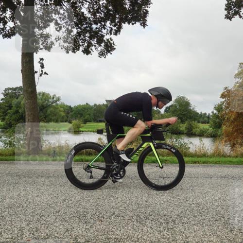 30.08.2026 - Elbe Triathlon Hamburg Michael Burmester http://msf.ph/oto/10049233 30.08.2026 09:37:17 Radfahren 400, 660, 708 meine-sportfotos.de