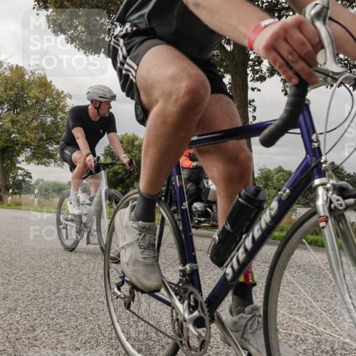 30.08.2026 - Elbe Triathlon Hamburg Michael Burmester http://msf.ph/oto/10049250 30.08.2026 09:49:05 Radfahren 536, 578, 582, 623, 821, 822, 948 meine-sportfotos.de
