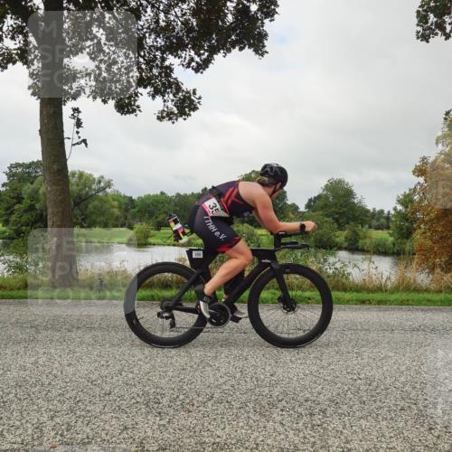 30.08.2026 - Elbe Triathlon Hamburg Michael Burmester http://msf.ph/oto/10049327 30.08.2026 09:37:49 Radfahren 320, 356, 451, 550, 711, 739, 761 meine-sportfotos.de