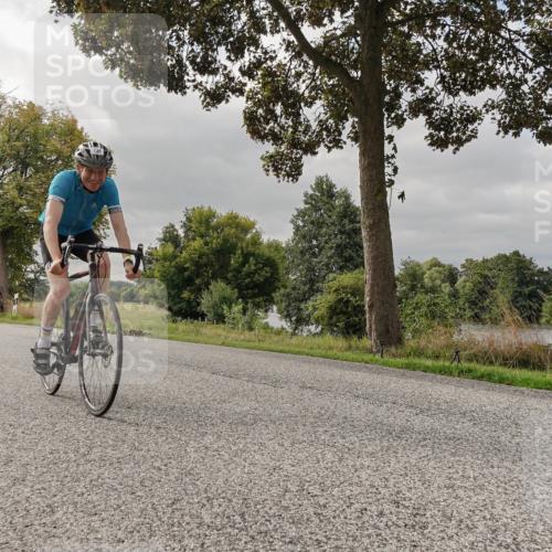 30.08.2026 - Elbe Triathlon Hamburg Michael Burmester http://msf.ph/oto/10049510 30.08.2026 09:51:32 Radfahren 431, 436, 482, 736, 842 meine-sportfotos.de
