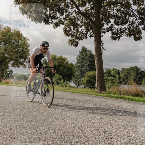 30.08.2026 - Elbe Triathlon Hamburg Michael Burmester http://msf.ph/oto/10049780 30.08.2026 09:54:20 Radfahren 362, 408, 563 meine-sportfotos.de