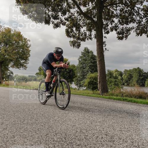30.08.2026 - Elbe Triathlon Hamburg Michael Burmester http://msf.ph/oto/10049784 30.08.2026 09:54:26 Radfahren 529, 563, 676 meine-sportfotos.de