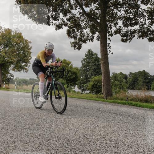 30.08.2026 - Elbe Triathlon Hamburg Michael Burmester http://msf.ph/oto/10049832 30.08.2026 09:55:17 Radfahren 457, 488, 927, 933, 967 meine-sportfotos.de