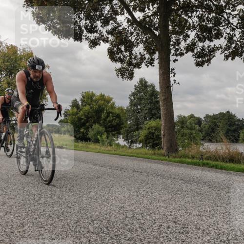 30.08.2026 - Elbe Triathlon Hamburg Michael Burmester http://msf.ph/oto/10049896 30.08.2026 09:55:47 Radfahren 352, 397, 479, 595, 621, 757, 820, 843, 872 meine-sportfotos.de