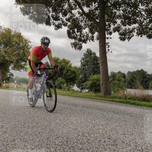 30.08.2026 - Elbe Triathlon Hamburg Michael Burmester http://msf.ph/oto/10049997 30.08.2026 09:56:46 Radfahren 543, 643, 646, 771, 912, 957 meine-sportfotos.de