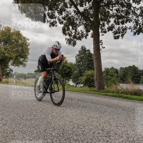 30.08.2026 - Elbe Triathlon Hamburg Michael Burmester http://msf.ph/oto/10050026 30.08.2026 09:57:04 Radfahren 480, 612, 613, 720, 726, 741, 932 meine-sportfotos.de