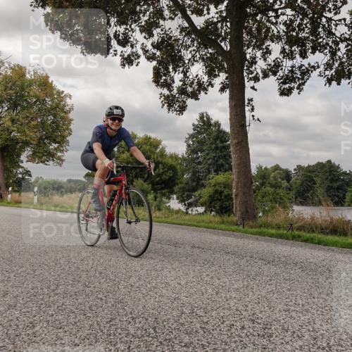 30.08.2026 - Elbe Triathlon Hamburg Michael Burmester http://msf.ph/oto/10050052 30.08.2026 09:57:15 Radfahren 641, 665, 678, 689, 943 meine-sportfotos.de