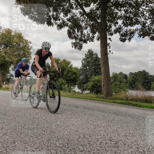 30.08.2026 - Elbe Triathlon Hamburg Michael Burmester http://msf.ph/oto/10050109 30.08.2026 09:57:58 Radfahren 446, 611, 838, 880, 938 meine-sportfotos.de
