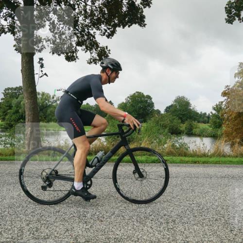 30.08.2026 - Elbe Triathlon Hamburg Michael Burmester http://msf.ph/oto/10050207 30.08.2026 09:42:33 Radfahren 261, 324, 543, 571, 579, 741 meine-sportfotos.de