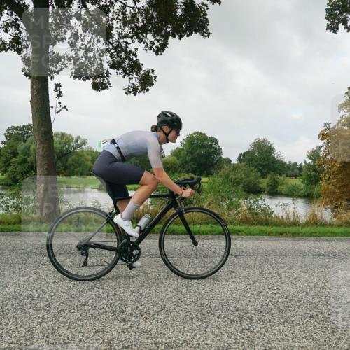 30.08.2026 - Elbe Triathlon Hamburg Michael Burmester http://msf.ph/oto/10050296 30.08.2026 09:43:08 Radfahren 201, 366, 881 meine-sportfotos.de