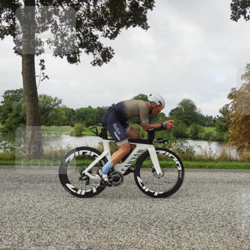 30.08.2026 - Elbe Triathlon Hamburg Michael Burmester http://msf.ph/oto/10050333 30.08.2026 09:43:31 Radfahren 249, 264, 624, 641, 647, 780, 863 meine-sportfotos.de