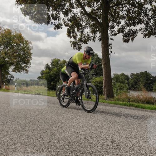 30.08.2026 - Elbe Triathlon Hamburg Michael Burmester http://msf.ph/oto/10050366 30.08.2026 10:01:06 Radfahren 548, 636, 650, 671, 675, 699, 705, 831 meine-sportfotos.de