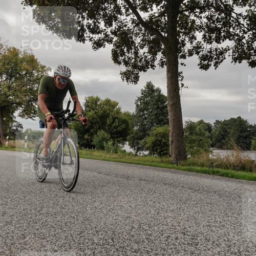 30.08.2026 - Elbe Triathlon Hamburg Michael Burmester http://msf.ph/oto/10050475 30.08.2026 10:02:45 Radfahren 662, 674, 774 meine-sportfotos.de