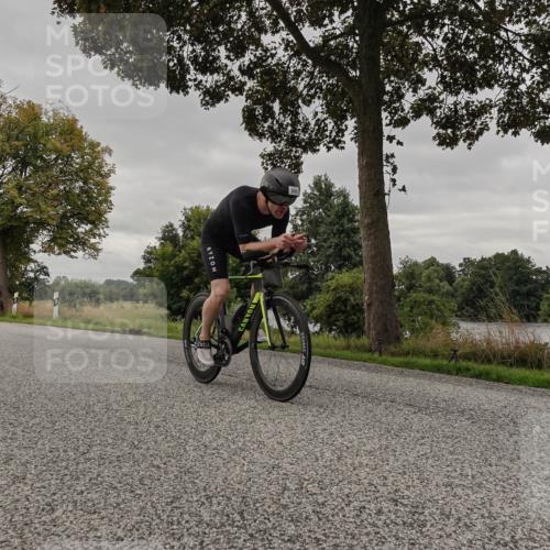 30.08.2026 - Elbe Triathlon Hamburg Michael Burmester http://msf.ph/oto/10050636 30.08.2026 10:04:57 Radfahren 660 meine-sportfotos.de