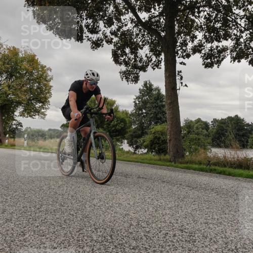 30.08.2026 - Elbe Triathlon Hamburg Michael Burmester http://msf.ph/oto/10050680 30.08.2026 10:05:46 Radfahren 786, 793, 817, 894, 941 meine-sportfotos.de