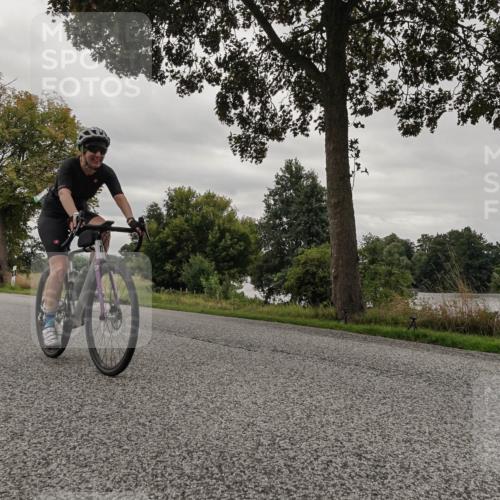 30.08.2026 - Elbe Triathlon Hamburg Michael Burmester http://msf.ph/oto/10050751 30.08.2026 10:06:45 Radfahren 814, 822, 845, 875, 946 meine-sportfotos.de