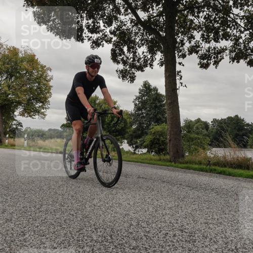 30.08.2026 - Elbe Triathlon Hamburg Michael Burmester http://msf.ph/oto/10050761 30.08.2026 10:06:53 Radfahren 449, 550, 794, 977 meine-sportfotos.de