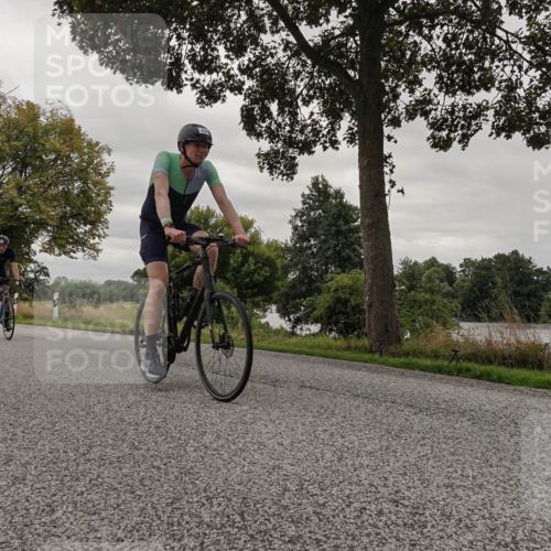 30.08.2026 - Elbe Triathlon Hamburg Michael Burmester http://msf.ph/oto/10050764 30.08.2026 10:06:55 Radfahren 449, 550, 794, 977 meine-sportfotos.de