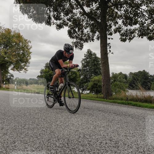 30.08.2026 - Elbe Triathlon Hamburg Michael Burmester http://msf.ph/oto/10050780 30.08.2026 10:07:13 Radfahren 663, 761 meine-sportfotos.de