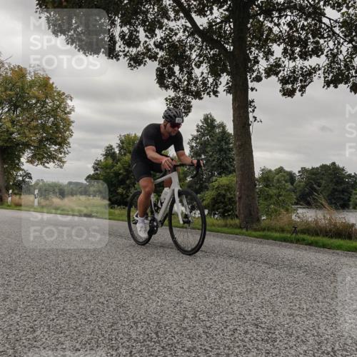 30.08.2026 - Elbe Triathlon Hamburg Michael Burmester http://msf.ph/oto/10050793 30.08.2026 10:07:31 Radfahren 492, 573, 739, 775, 903, 936, 982 meine-sportfotos.de