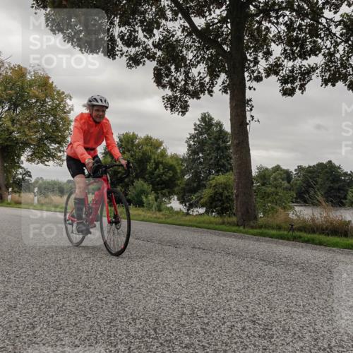 30.08.2026 - Elbe Triathlon Hamburg Michael Burmester http://msf.ph/oto/10050796 30.08.2026 10:07:32 Radfahren 492, 573, 739, 773, 775, 936, 982 meine-sportfotos.de
