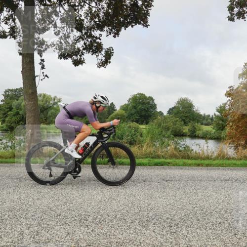 30.08.2026 - Elbe Triathlon Hamburg Michael Burmester http://msf.ph/oto/10050797 30.08.2026 09:46:56 Radfahren 572, 672, 774, 824, 870 meine-sportfotos.de