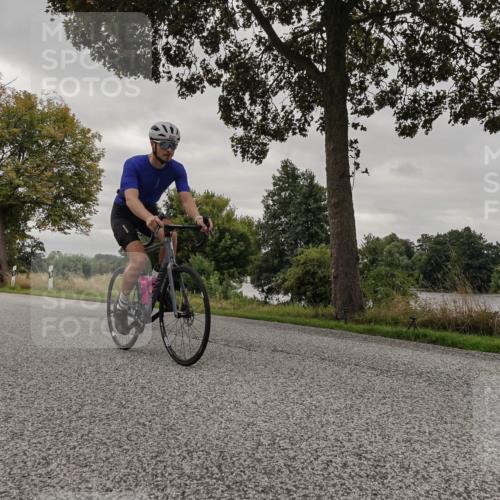 30.08.2026 - Elbe Triathlon Hamburg Michael Burmester http://msf.ph/oto/10050836 30.08.2026 10:07:56 Radfahren 524, 578, 602, 721, 754, 871, 905 meine-sportfotos.de