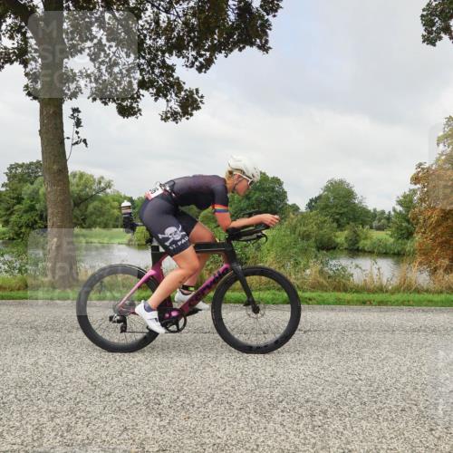 30.08.2026 - Elbe Triathlon Hamburg Michael Burmester http://msf.ph/oto/10050843 30.08.2026 09:47:44 Radfahren 305, 336, 388, 432, 553, 666, 809 meine-sportfotos.de
