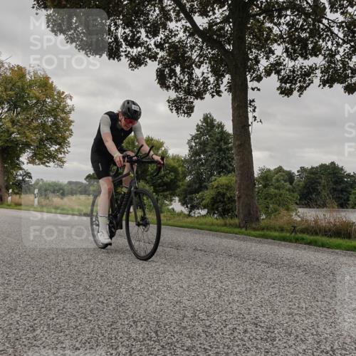 30.08.2026 - Elbe Triathlon Hamburg Michael Burmester http://msf.ph/oto/10050856 30.08.2026 10:08:10 Radfahren 434, 482, 696, 763, 800, 812, 914 meine-sportfotos.de