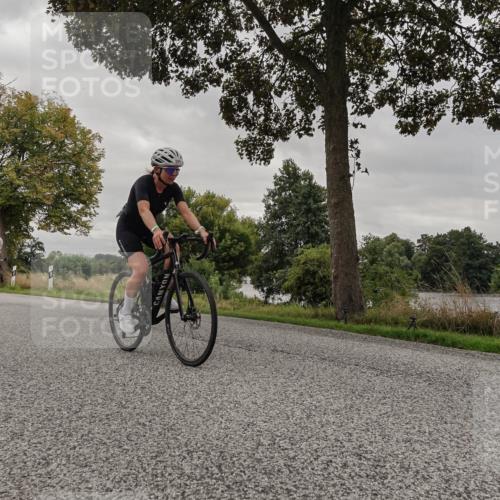 30.08.2026 - Elbe Triathlon Hamburg Michael Burmester http://msf.ph/oto/10050915 30.08.2026 10:08:38 Radfahren 500, 509, 634, 676, 686, 709, 736, 834, 889, 908 meine-sportfotos.de