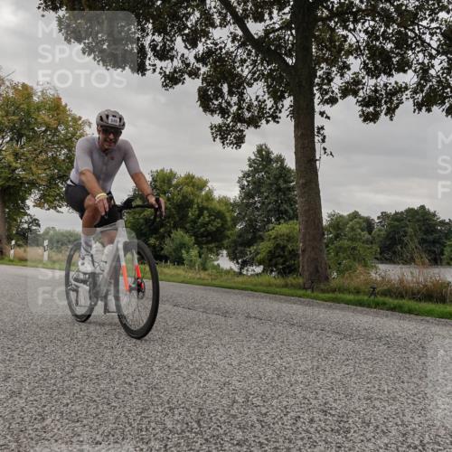 30.08.2026 - Elbe Triathlon Hamburg Michael Burmester http://msf.ph/oto/10050925 30.08.2026 10:08:43 Radfahren 425, 634, 686, 709, 736, 792 meine-sportfotos.de