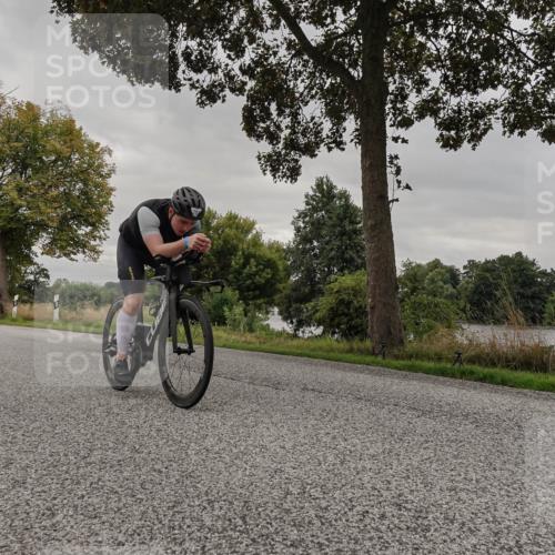 30.08.2026 - Elbe Triathlon Hamburg Michael Burmester http://msf.ph/oto/10050939 30.08.2026 10:08:49 Radfahren 425, 606, 792 meine-sportfotos.de